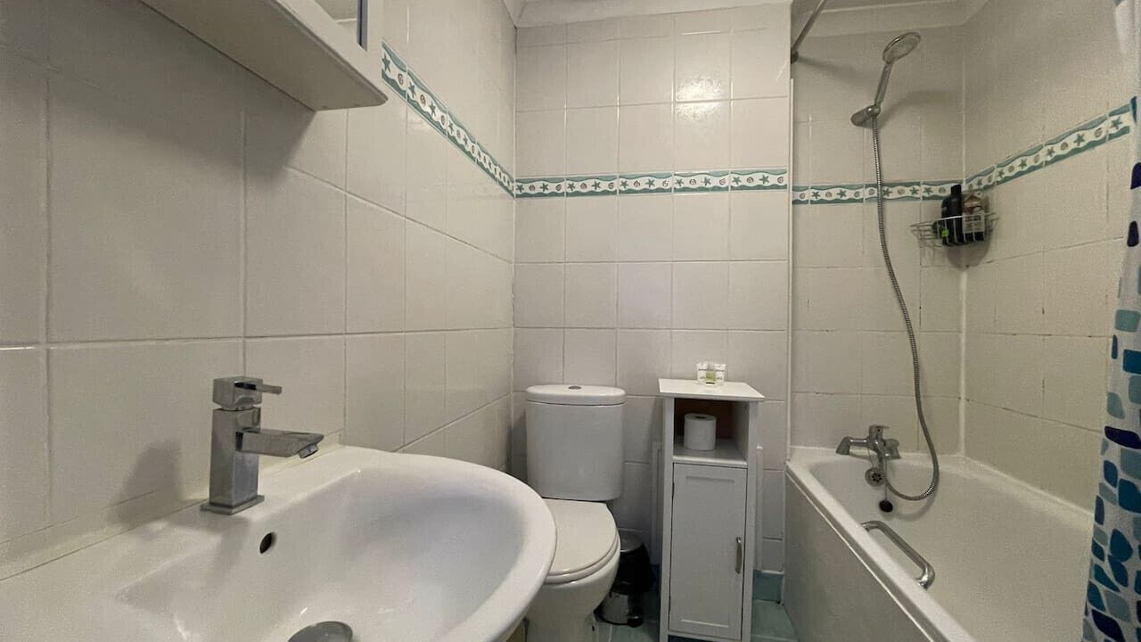 Photo of Bathroom in Canonbury
