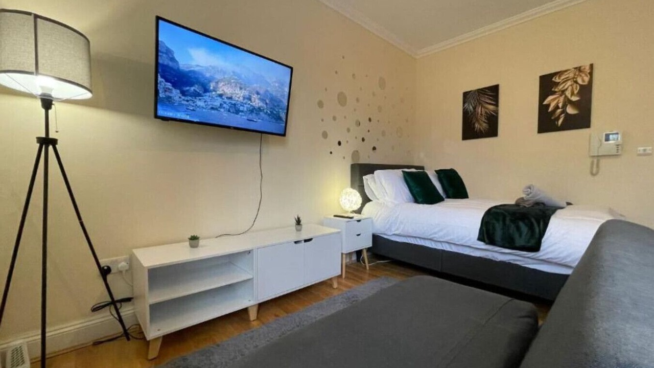 Photo of Bedroom in Canonbury