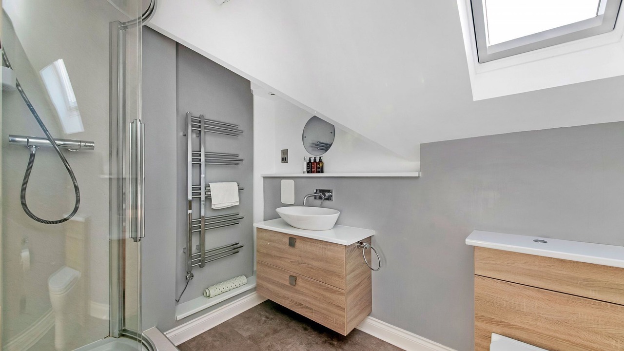 Photo of Bathroom in Gayle