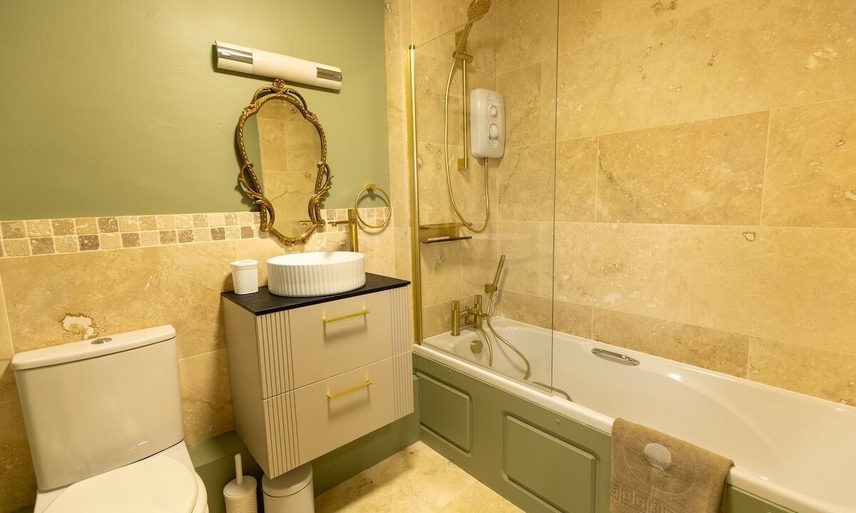 Photo of Bathroom in Knipton