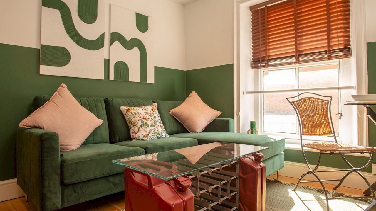 Photo of Livingroom in Lincoln
