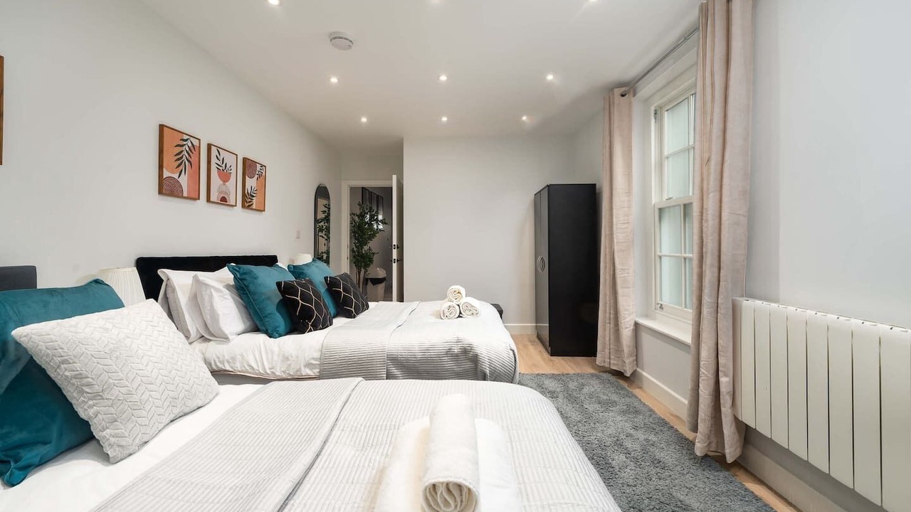 Photo of Bedroom in Tollington