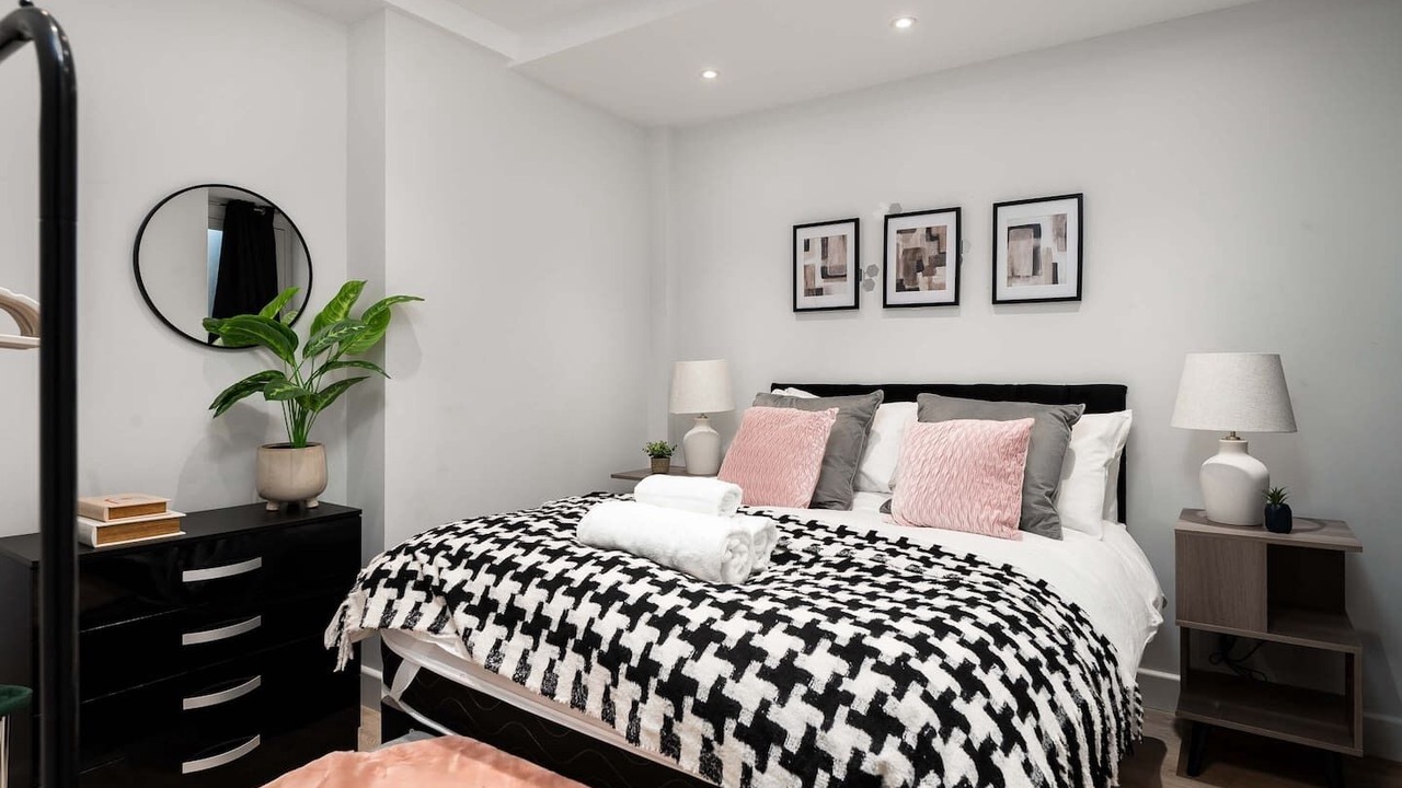 Photo of Bedroom in Tollington