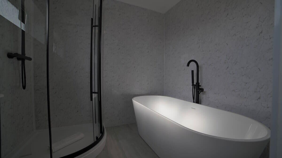 Photo of Bathroom in Sleaford