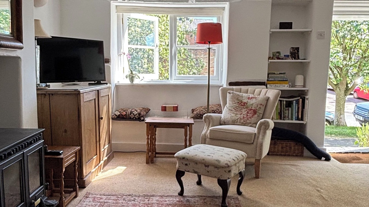 Photo of Livingroom in Gawcott