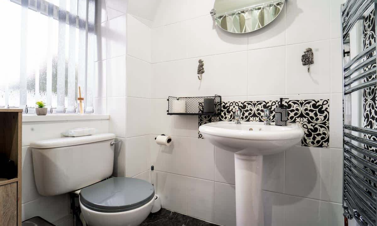 Photo of Bathroom in Warwick