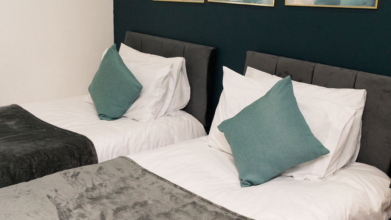 Photo of Bedroom in Leicester City Centre
