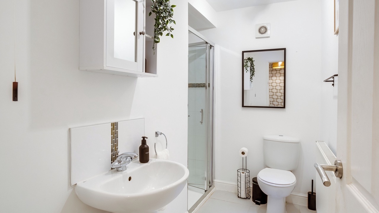Photo of Bathroom in Oadby