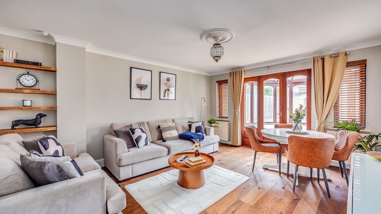 Photo of Bedroom in Knowle Sands