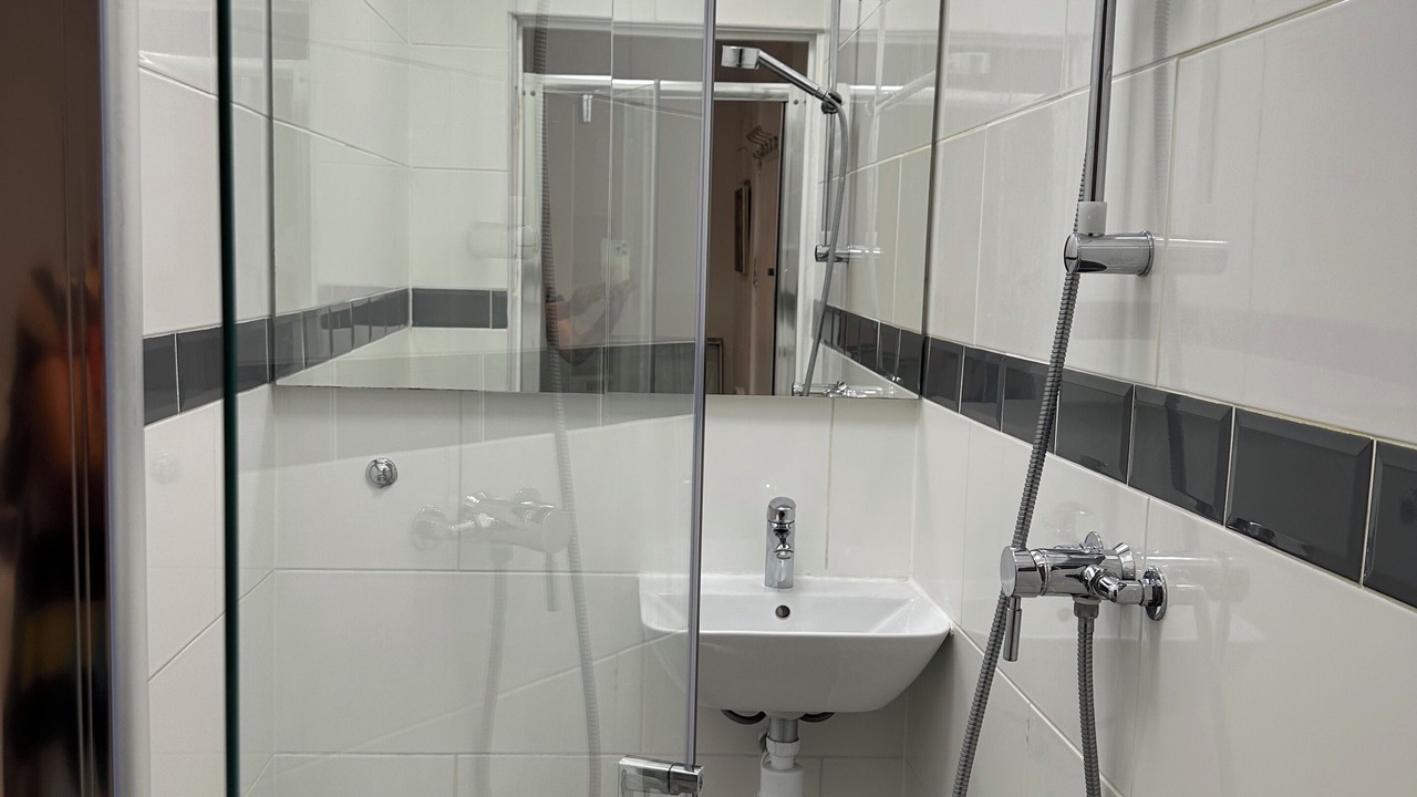 Photo of Bathroom in Holland Park