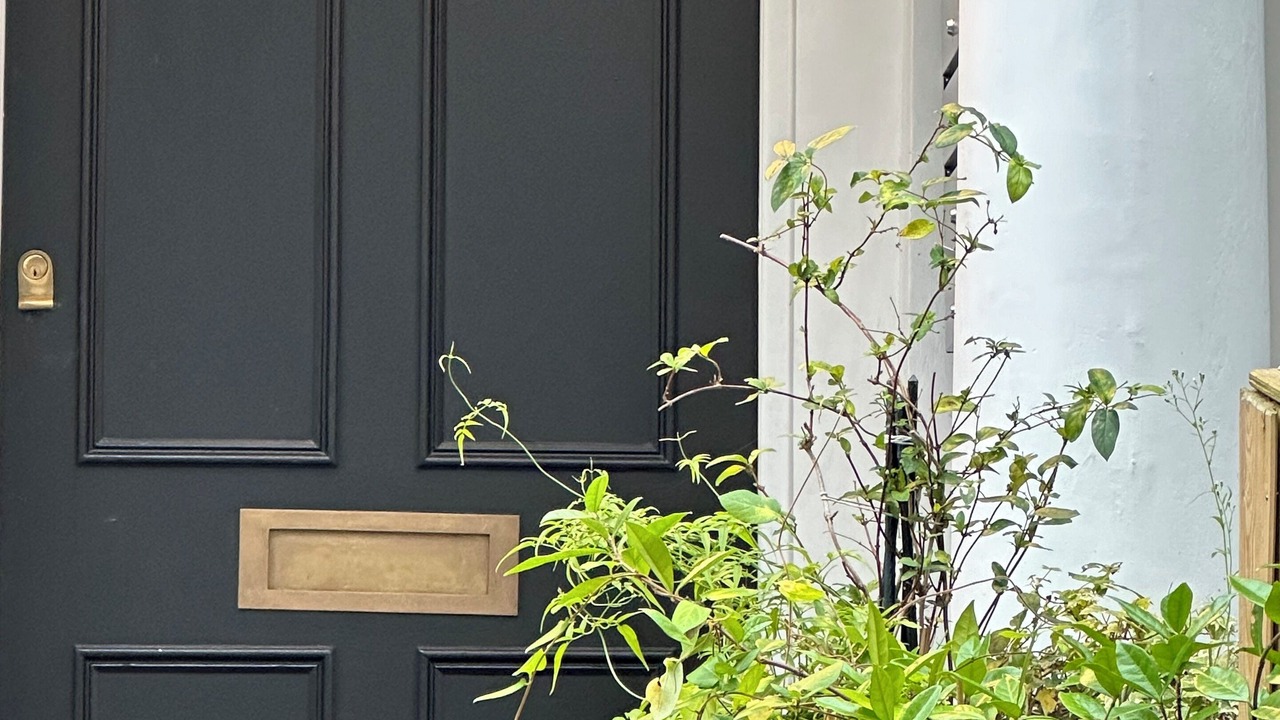 Photo of Outdoor in Holland Park