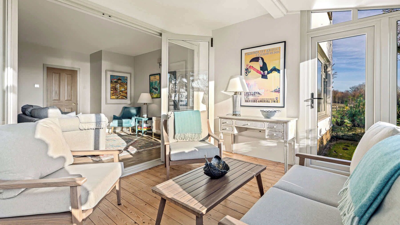 Photo of Livingroom in East Haddon