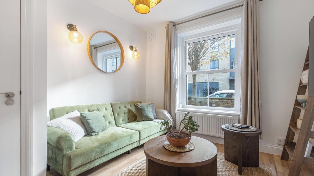 Photo of Livingroom in Islington