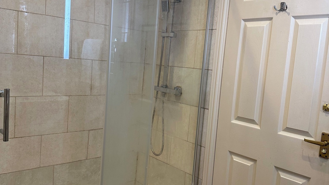 Photo of Bathroom in Luton
