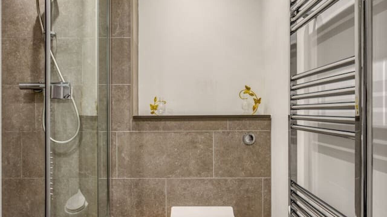 Photo of Bathroom in Brent