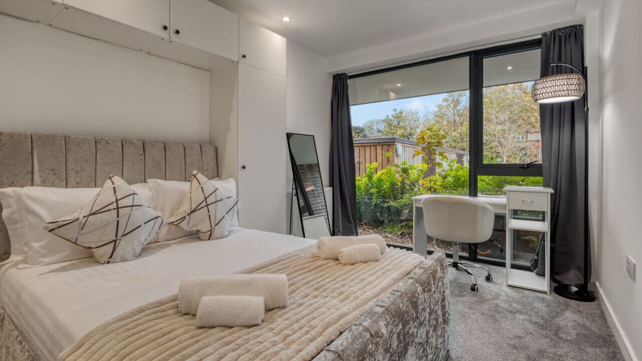 Photo of Bedroom in Brent