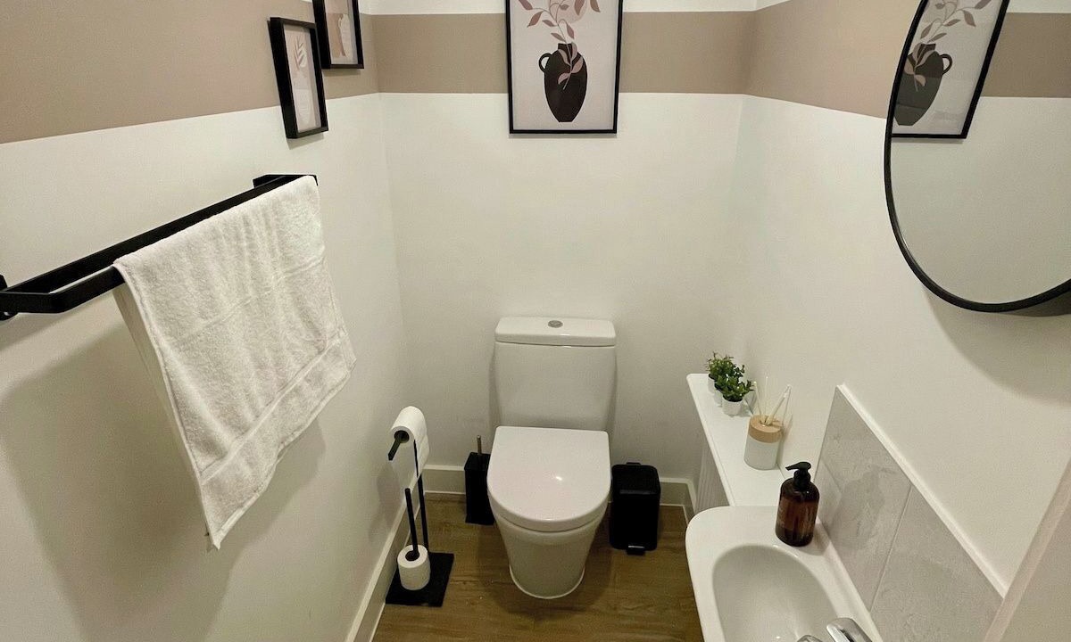 Photo of Bathroom in Market Harborough