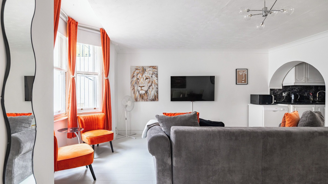 Photo of Livingroom in Chelsea Riverside