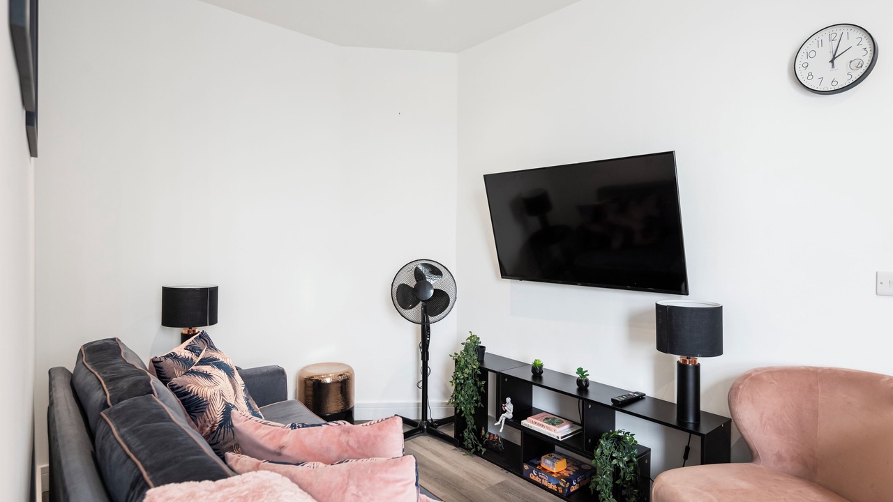 Photo of Livingroom in Bury