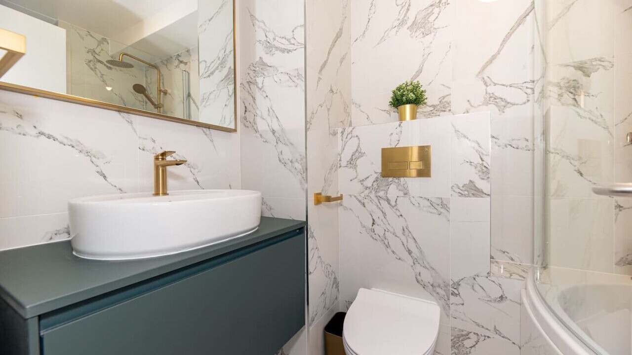 Photo of Bathroom in Brompton & Hans Town