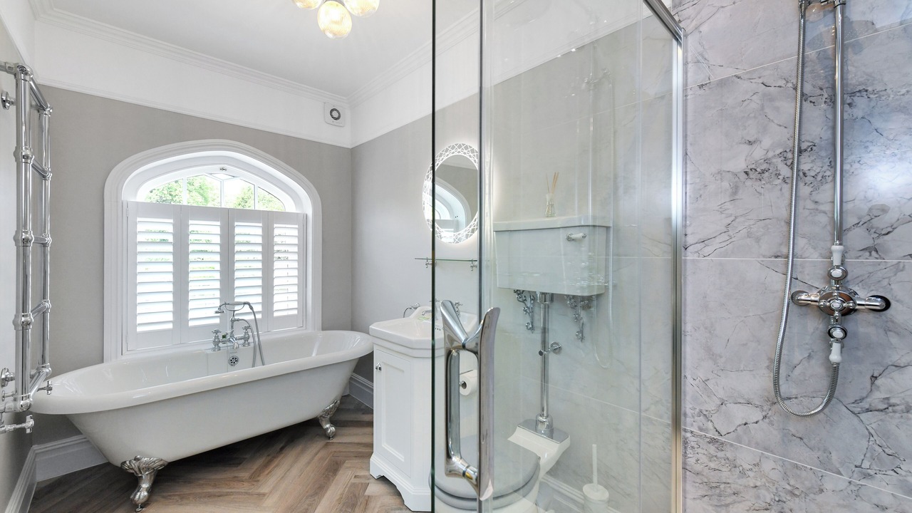 Photo of Bathroom in Stoke Bardolph