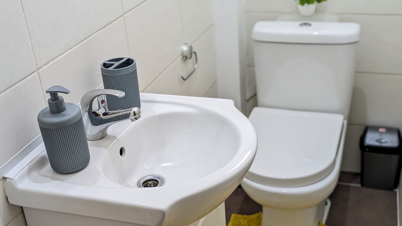 Photo of Bathroom in West Hendon