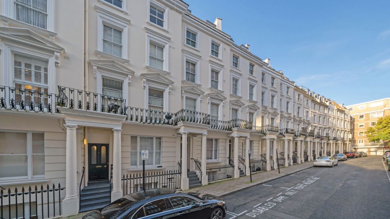 Photo of Outdoor in Bayswater