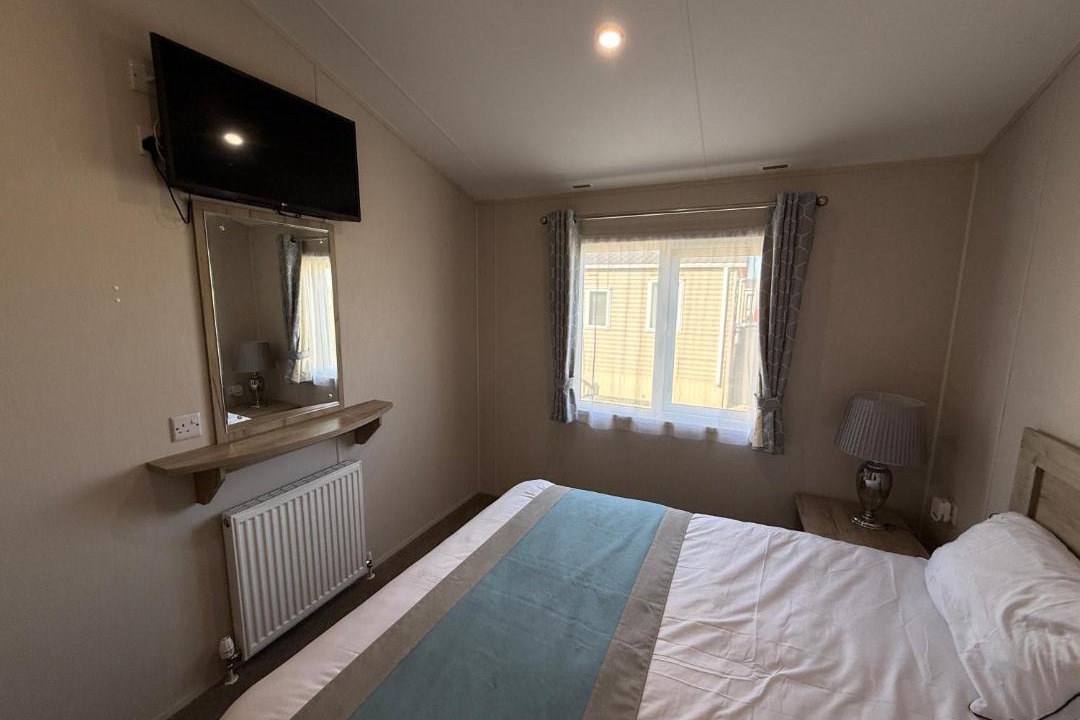 Photo of Bedroom in Chapel Saint Leonards