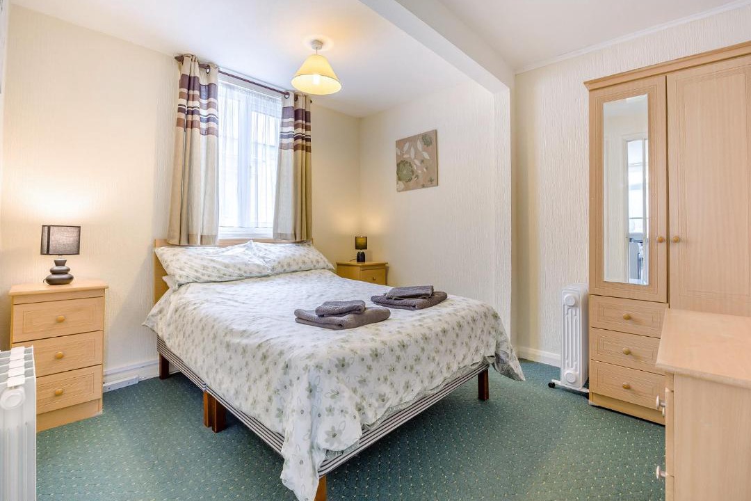 Photo of Bedroom in Anderby Creek
