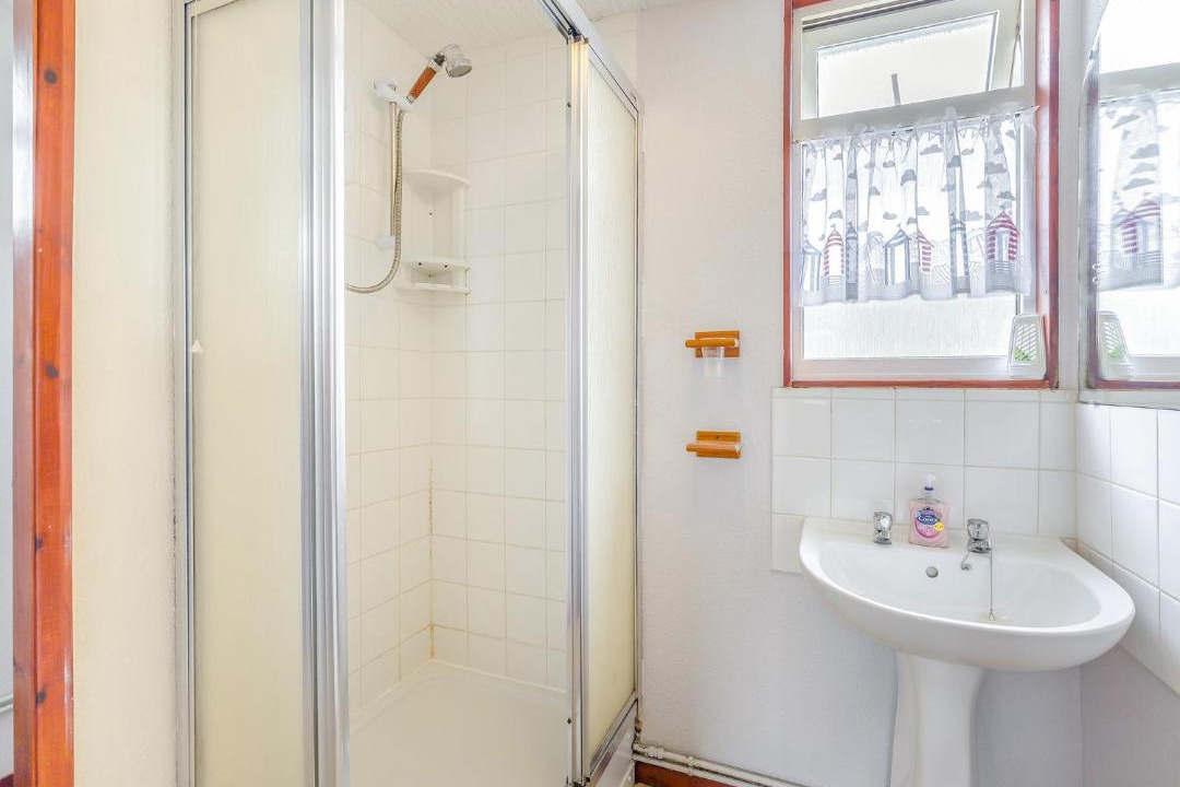 Photo of Bathroom in Anderby Creek
