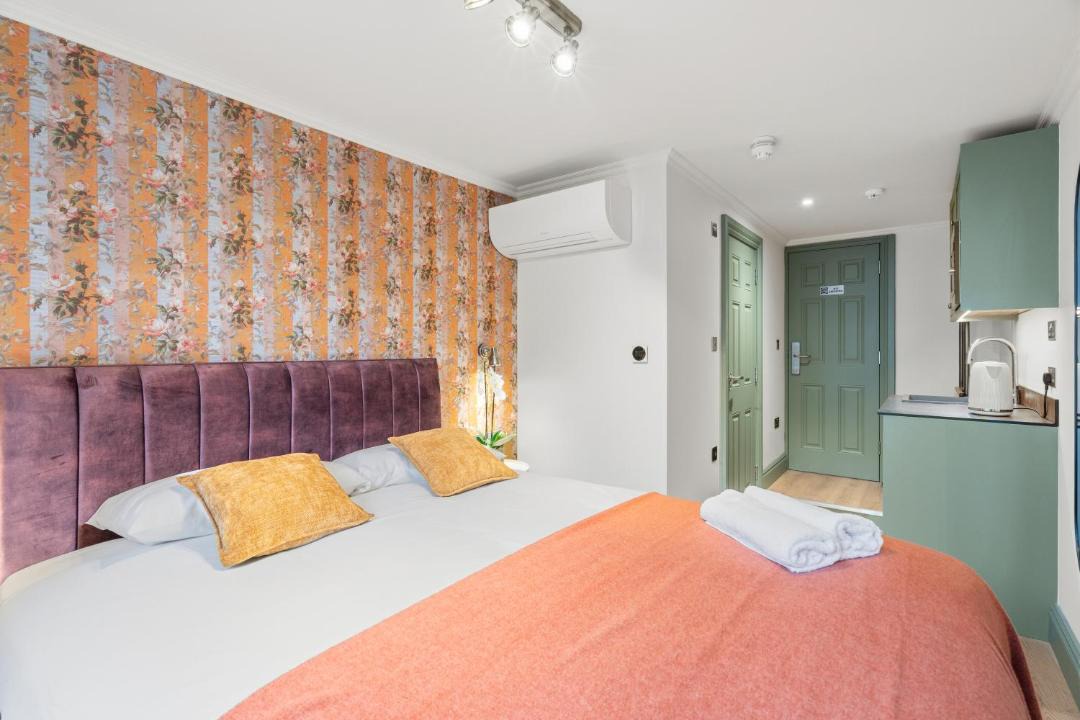 Photo of Bedroom in Warwick