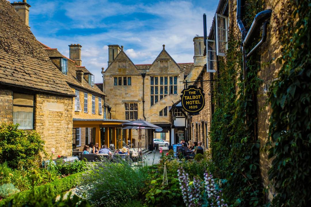 Photo of Others in Oundle