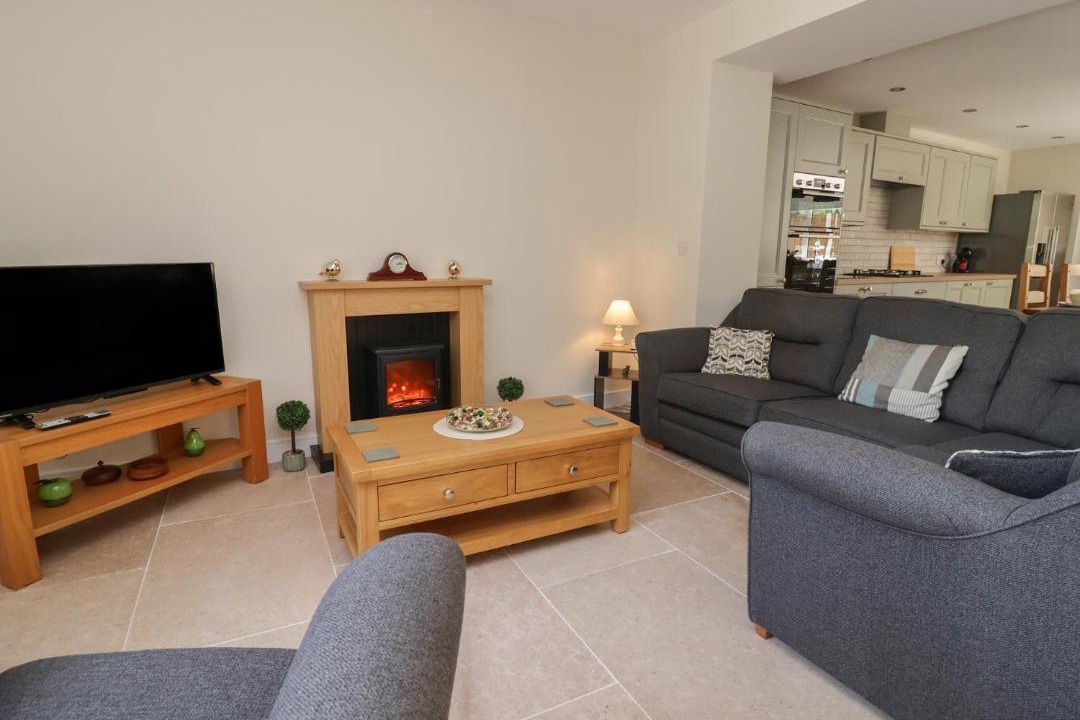 Photo of Livingroom in Alfreton
