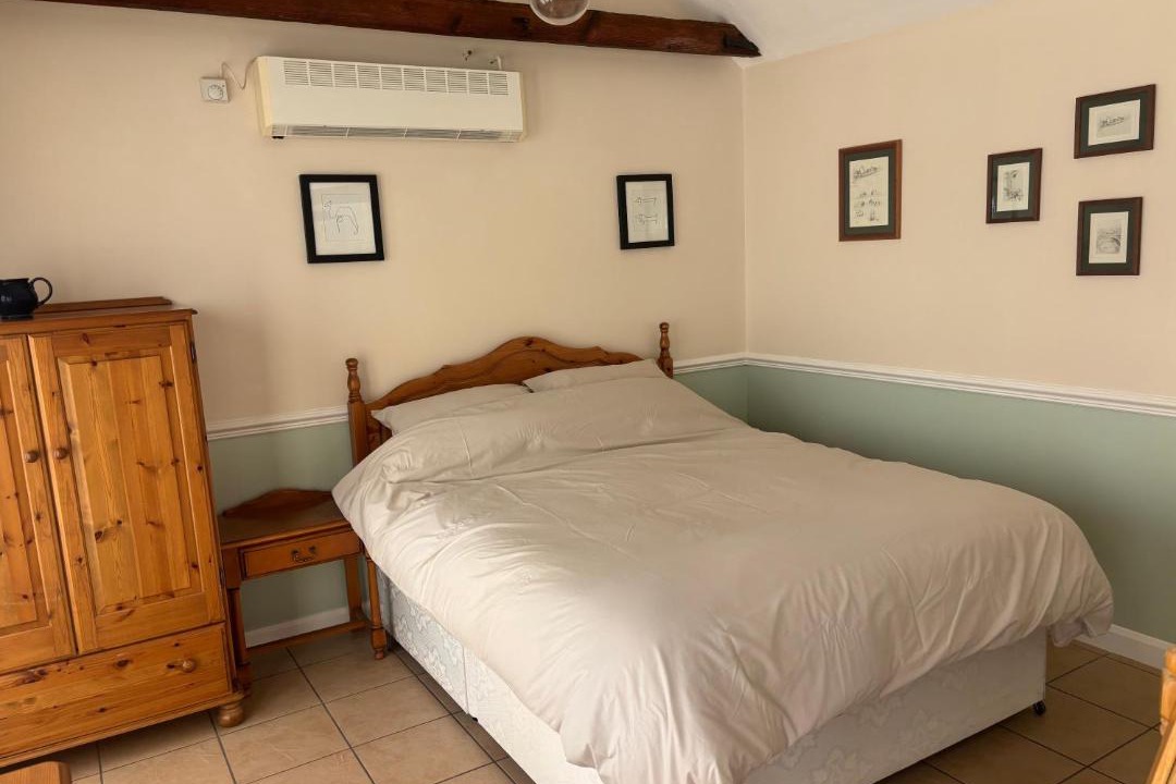 Photo of Bedroom in Goltho
