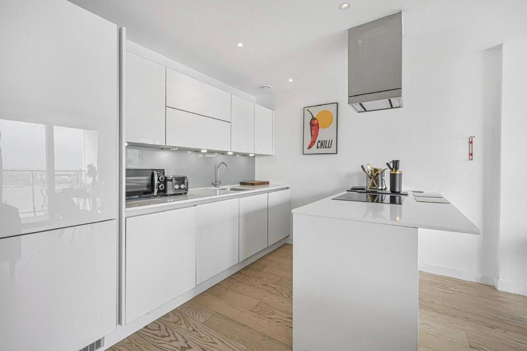 Photo of Kitchen in Canary Wharf