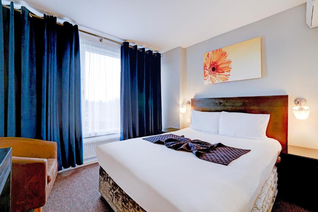 Photo of Bedroom in Luton