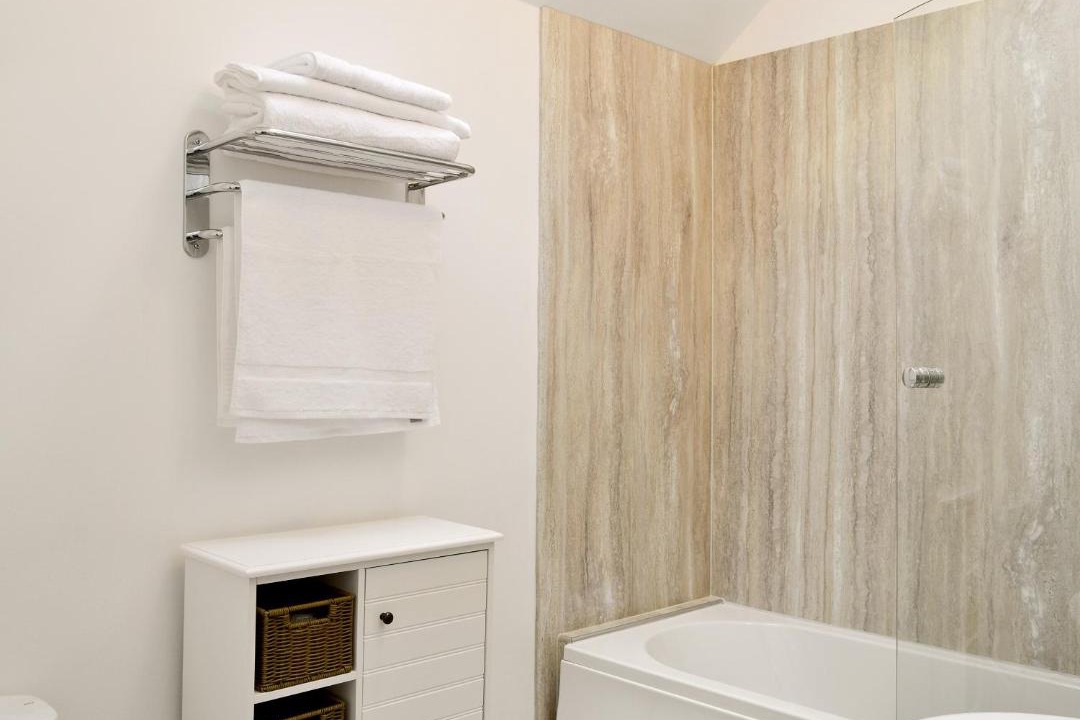 Photo of Bathroom in Saxilby