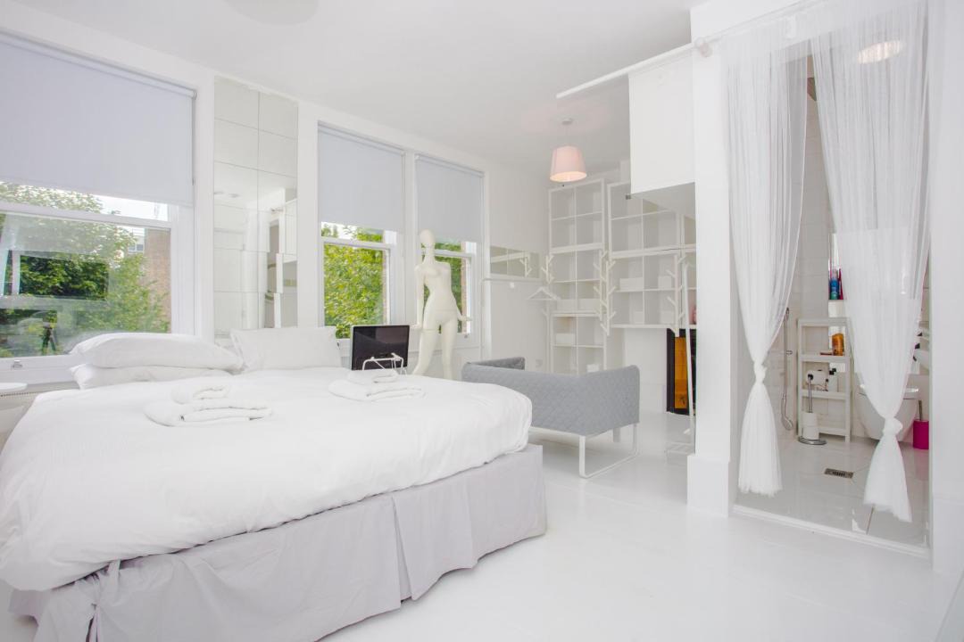 Photo of Bedroom in Kilburn