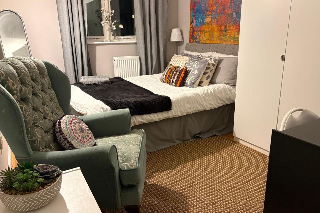 Photo of Bedroom in West Molesey