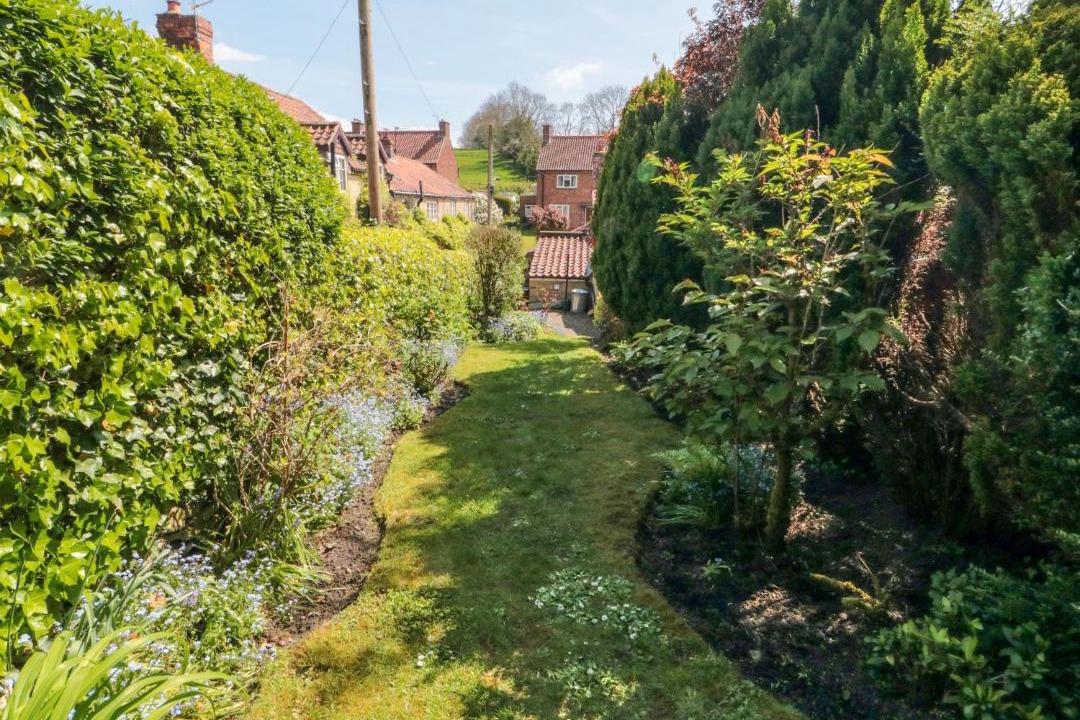 Photo of Others in West Heslerton