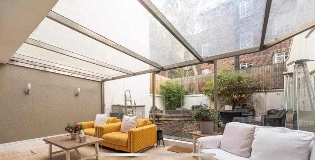Photo of Patio Balcony in St. Johns Wood