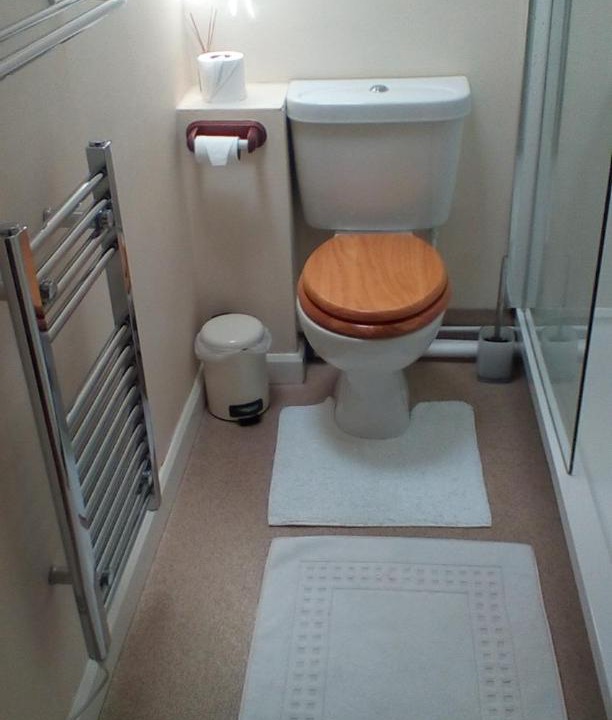 Photo of Bathroom in Metheringham