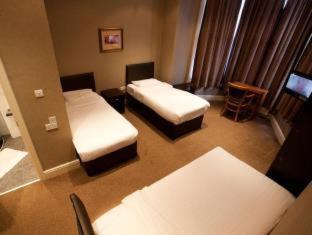 Photo of Others in Forest Gate