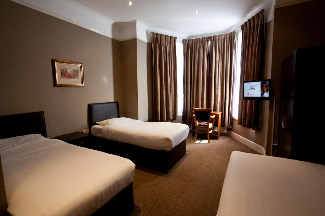 Photo of Others in Forest Gate