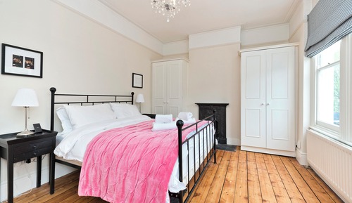 House (3 Bedrooms)