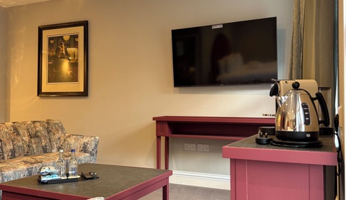 Exclusive Suite, 1 King Bed