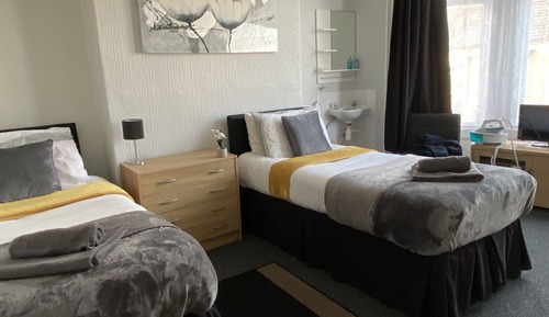 Standard Family of 3 room - Shared