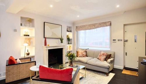 House (2 Bedrooms)