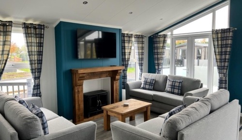Standard Room, 3 Bedrooms, Accessible, Kitchenette (Walk-in Shower, Hot Tub)