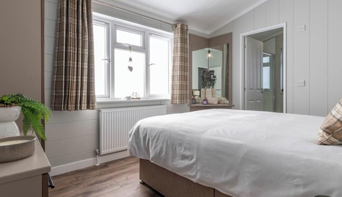 Comfort Room, Multiple Beds, Non Smoking, Kitchenette